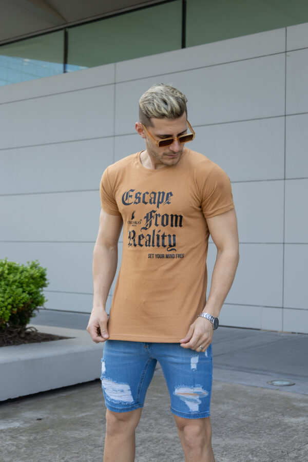 Remeras Slim Fit "ESCAPE" - Imagen 9