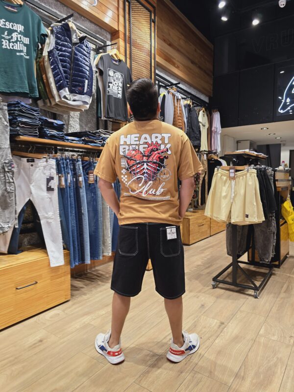 Remera Oversize "BREAK" - Imagen 2